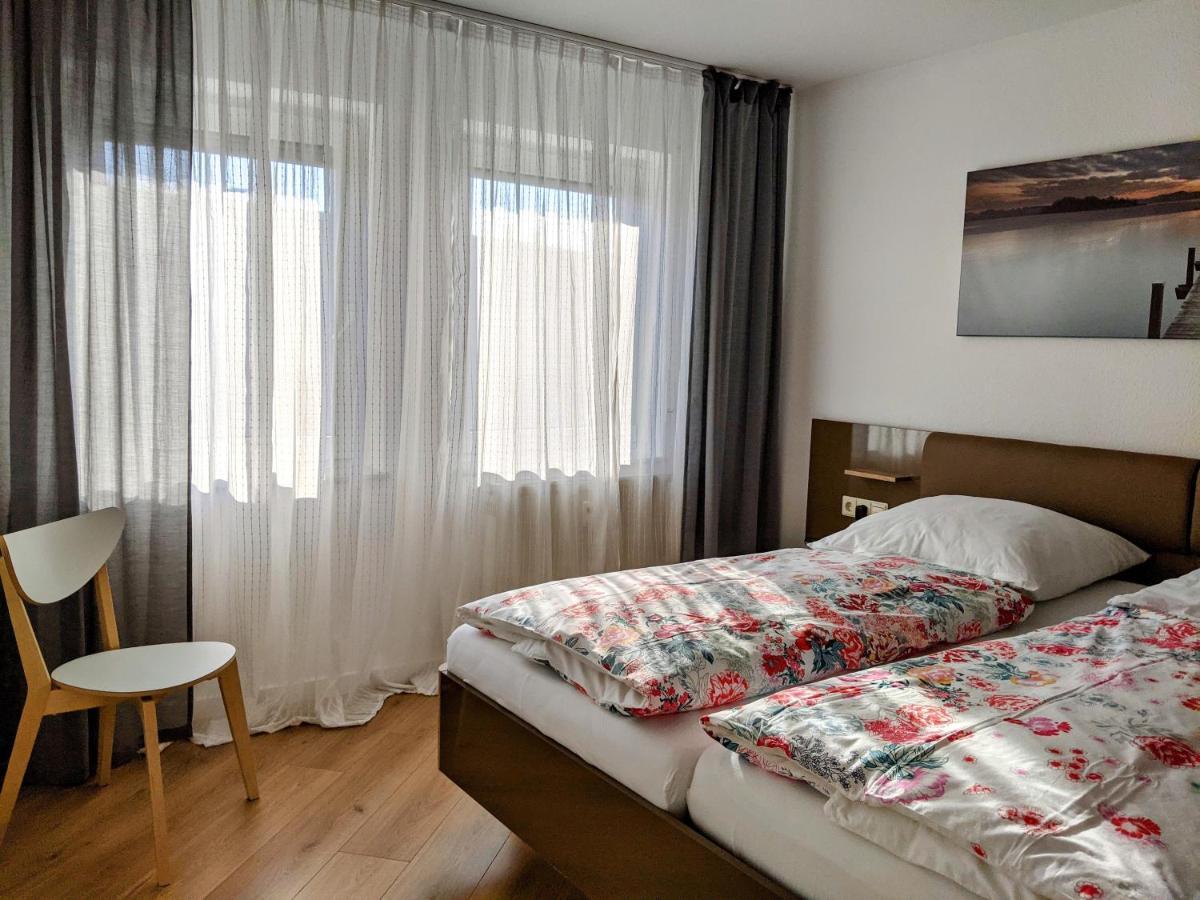 Cozy Apartment With Parking Garage Near Outlet Метцинген Екстер'єр фото